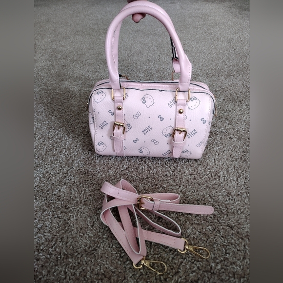 Sanrio Hello Kitty Pink Bucket Bag Crossbody - Picture 1 of 13